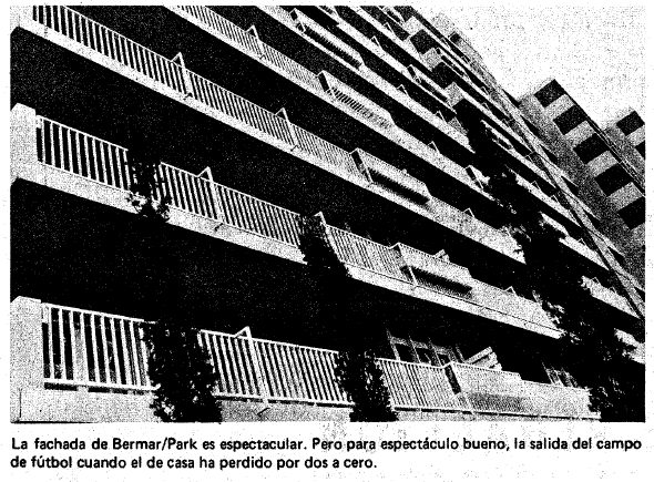 Anuncio del edificio BERMAR PARK de Gav Mar publicado en el diario LA VANGUARDIA el 20 de marzo de 1975